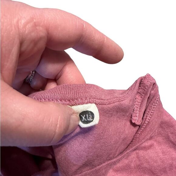 Lagaci “Every Summer Has A Story” Pink Sleeveless Shirt Size XL - Picture 5 of 7